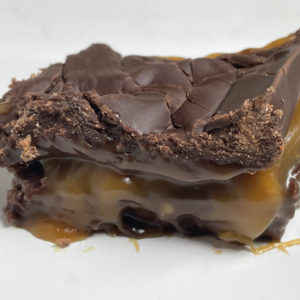 Chocolate Fudge w/ Honey Caramel 1/2 Pound